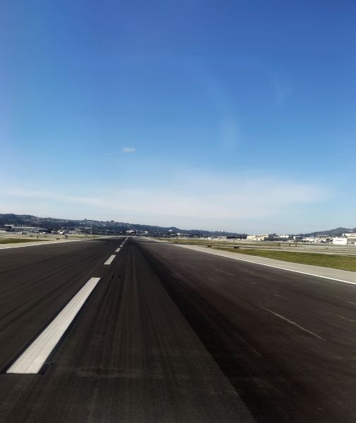 Cost of Airport Paving in Oakland