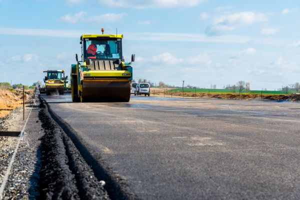 Cost of Asphalt Overlay Installation in Oakland
